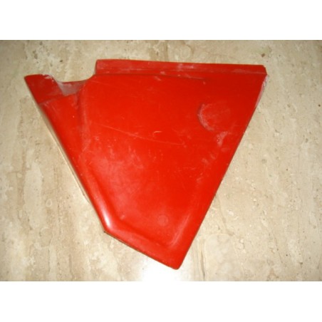 Tapa lateral Montadero izq.