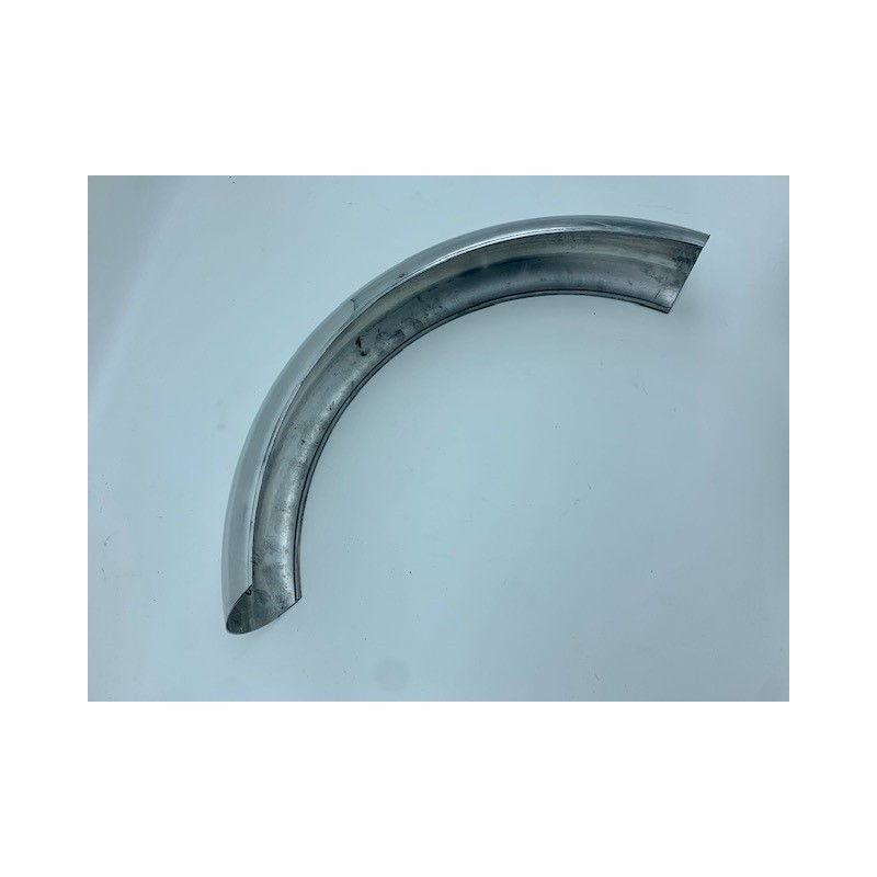 Guardabarros Tirón, Lobito 100 trasero