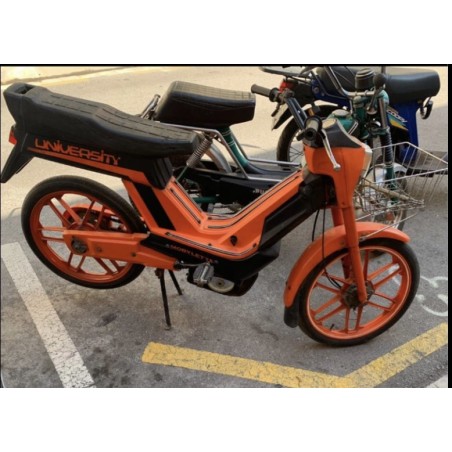 Mobylette University