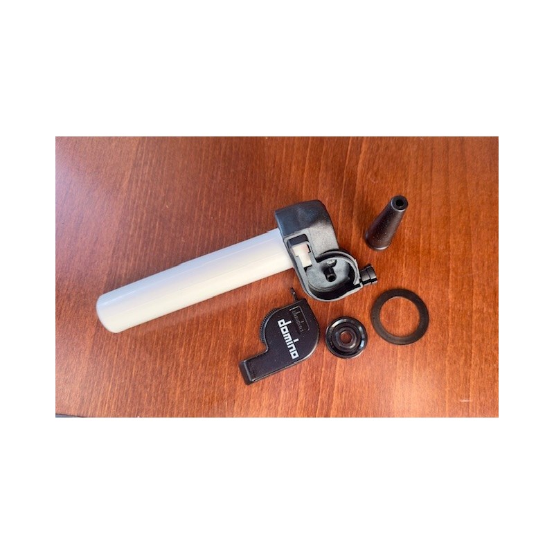 Puño de gas Domino trial